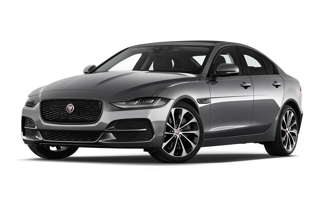 Jaguar XE (Baujahr 2020) S 4 Türen seitlich vorne mit Felge