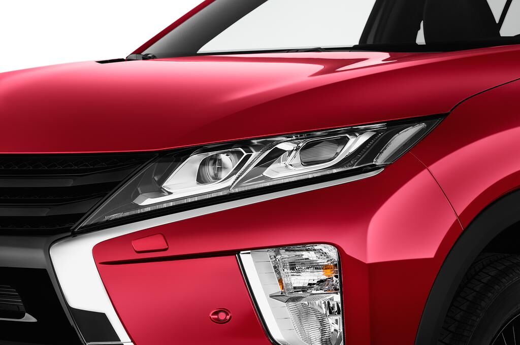 Mitsubishi Eclipse Cross (Baujahr 2020) Diamant+ 5 Türen Scheinwerfer