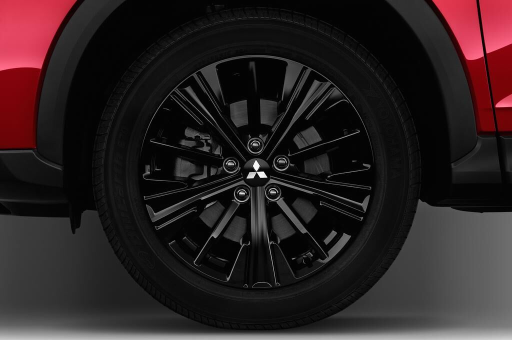 Mitsubishi Eclipse Cross (Baujahr 2020) Diamant+ 5 Türen Reifen und Felge