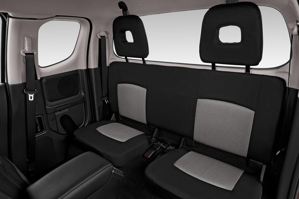 Mitsubishi L200 (Baujahr 2020) Plus 2 Türen Rücksitze