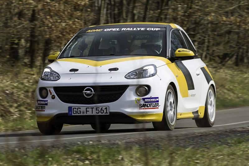 3,70 Meter ist der Opel Adam Cup lang.