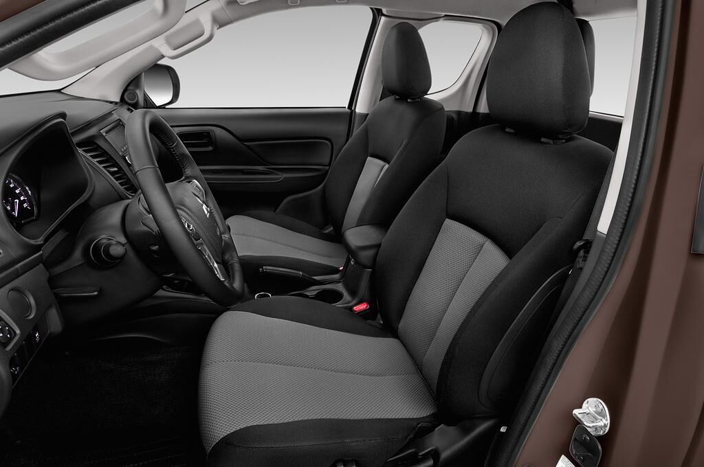 Mitsubishi L200 (Baujahr 2020) Basis 2 Türen Vordersitze