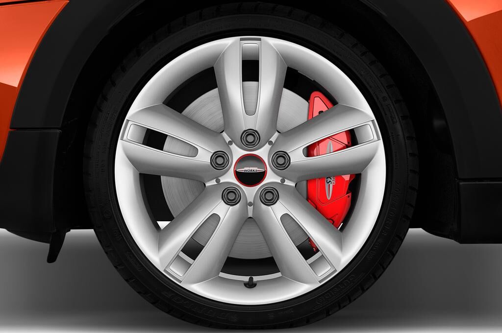 MINI MINI (Baujahr 2019) JCW 3 Türen Reifen und Felge