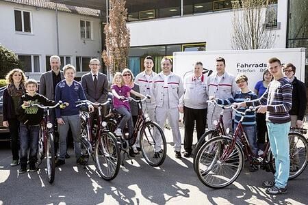 Audi-Azubis bringen Fahrräder auf Vordermann