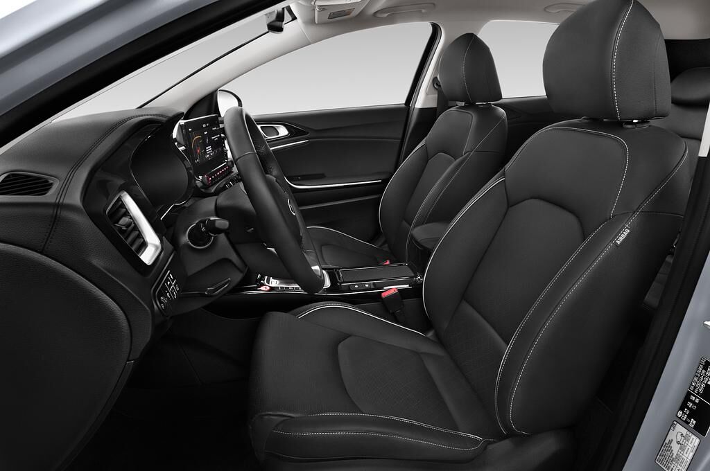 KIA XCeed (Baujahr 2020) Sprit 5 Türen Vordersitze