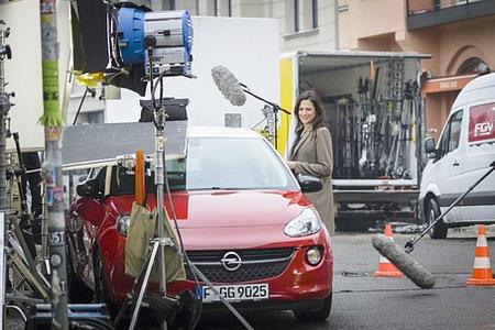 Staraufgebot für Opel-Fernsehspot zu „Umparken im Kopf“