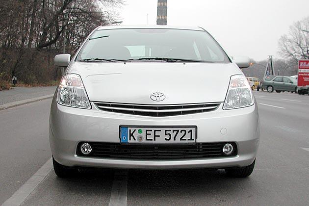 Mit dem Prius kann man leise und sparsam durch den Stadtverkehr gleiten