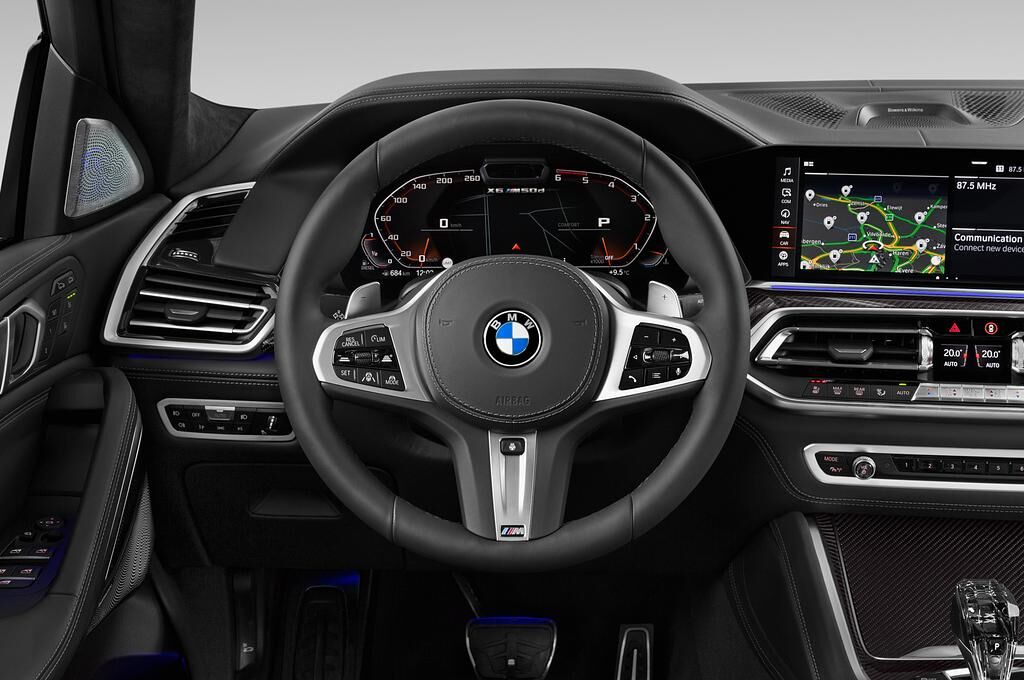 BMW X6 (Baujahr 2020) M Automobile 5 Türen Lenkrad