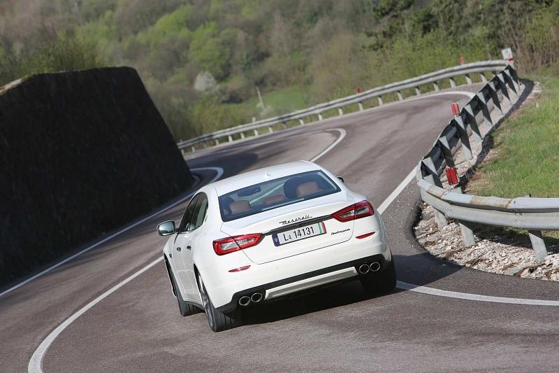 1.990 Kilogramm bringt er auf die Waage.