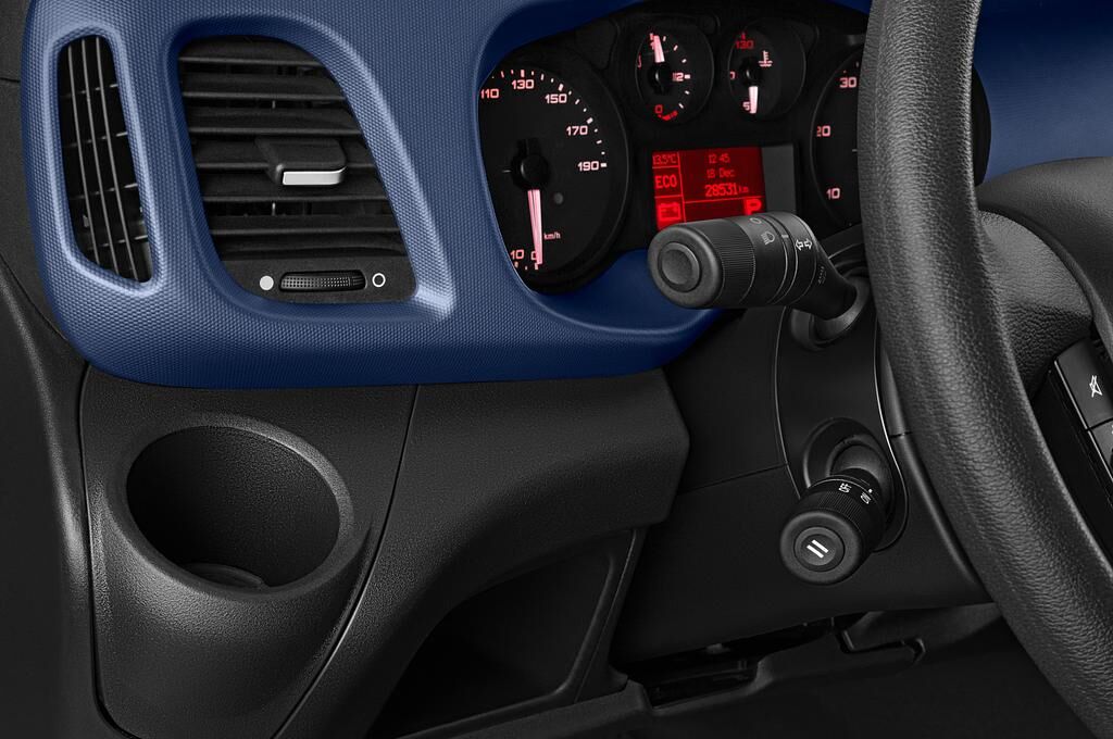 Iveco Daily (Baujahr 2018) S 4 Türen Lüftung