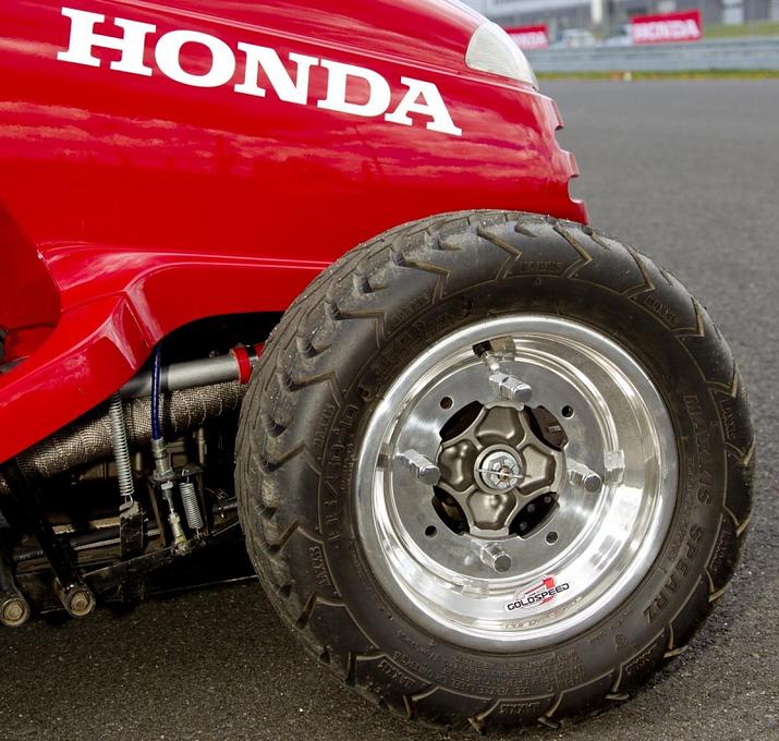 Hondas Monster-Rasenmäher, der Mean Mower