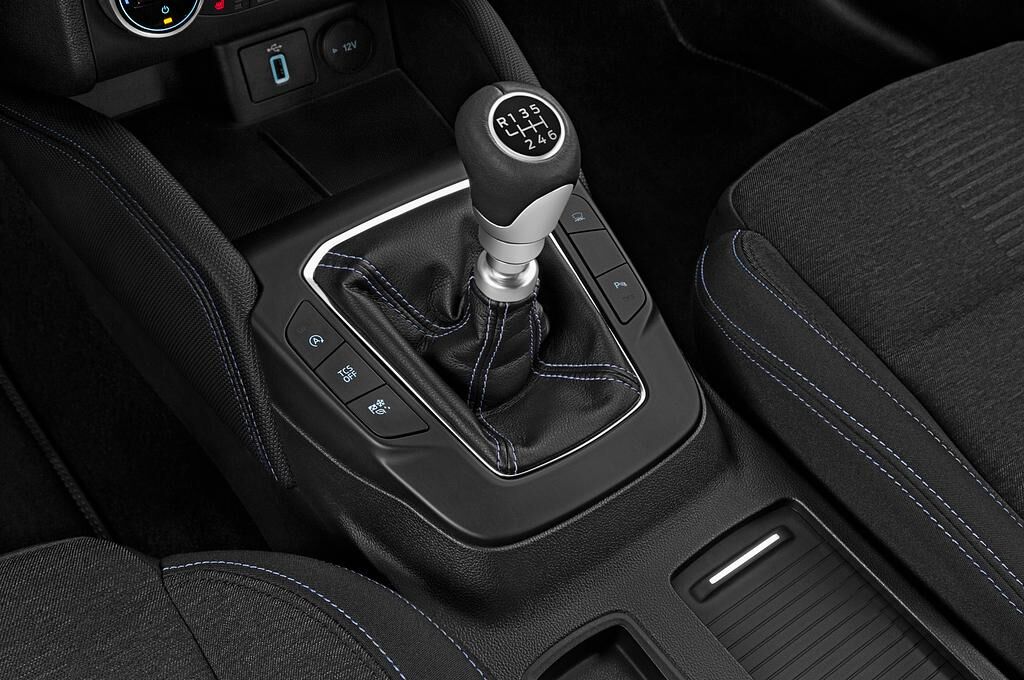Ford Focus (Baujahr 2019) Active 5 Türen Schalthebel