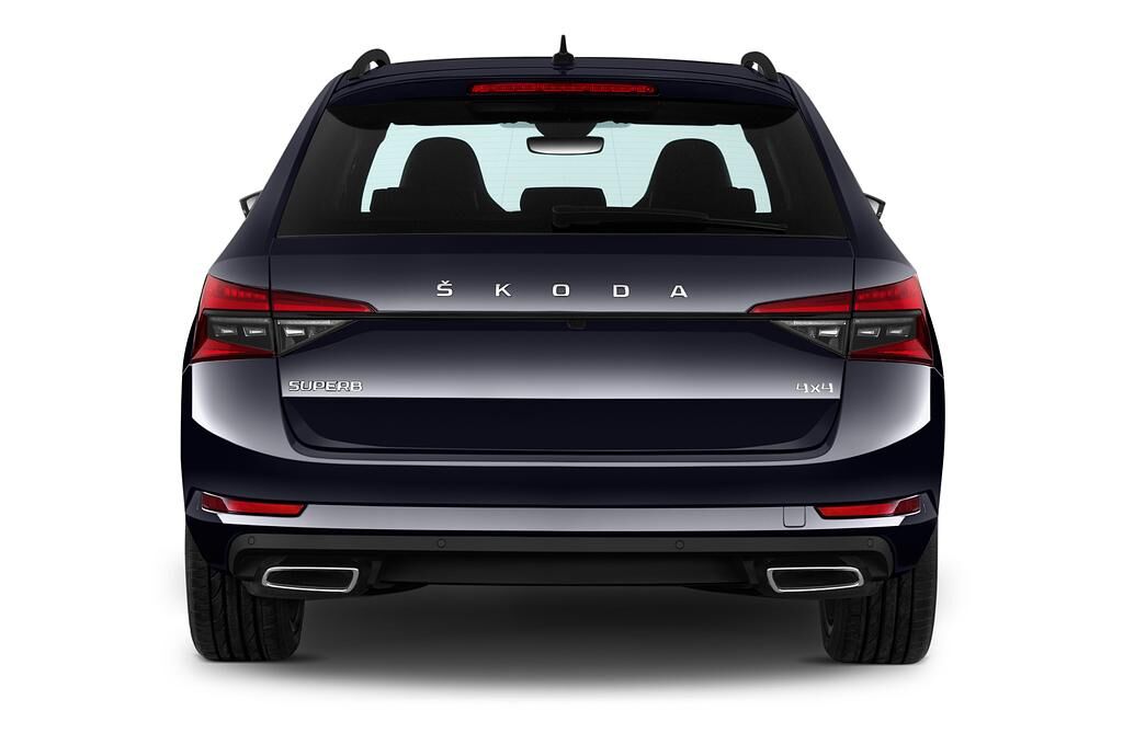 Skoda Superb Combi (Baujahr 2020) Sportline 5 Türen Heckansicht