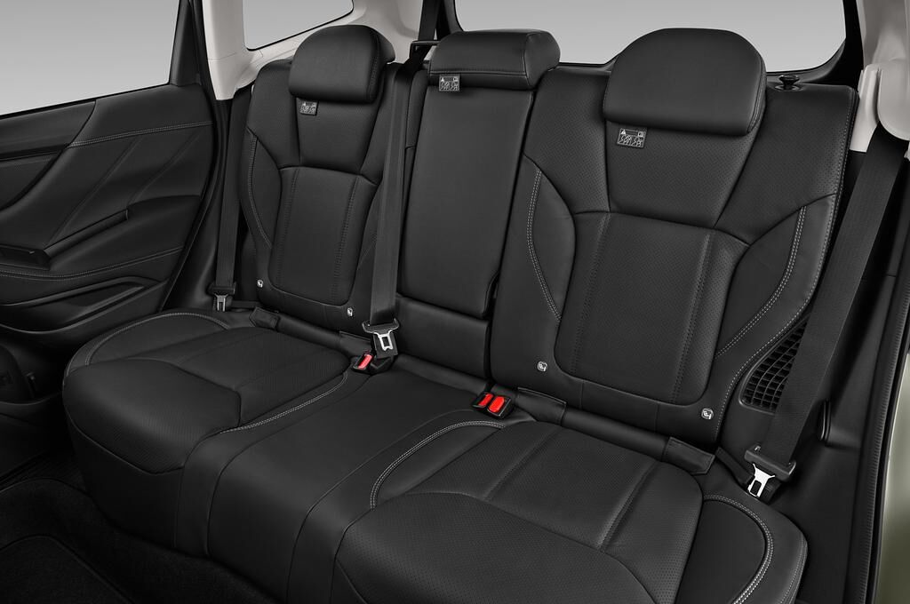 Subaru Forester e-Boxer (Baujahr 2019) Premium 5 Türen Rücksitze