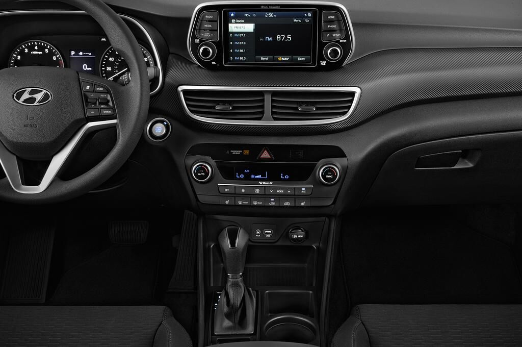 Hyundai Tucson (Baujahr 2019) Pure 5 Türen Mittelkonsole
