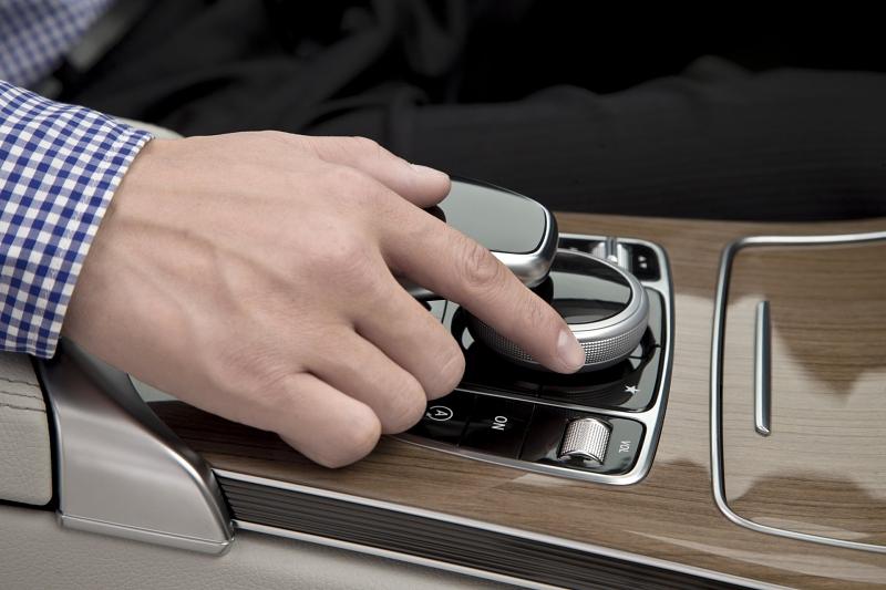 Mercedes C-Klasse 2014 mit Carplay von Apple