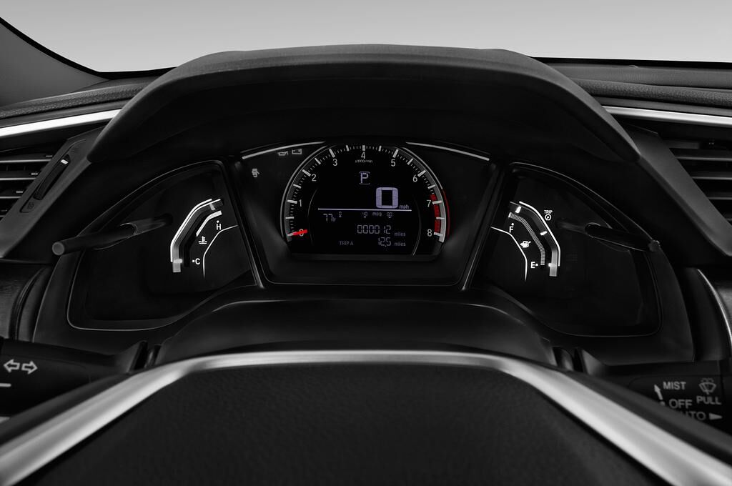 Honda Civic (Baujahr 2019) Elegance 4 Türen Tacho und Fahrerinstrumente