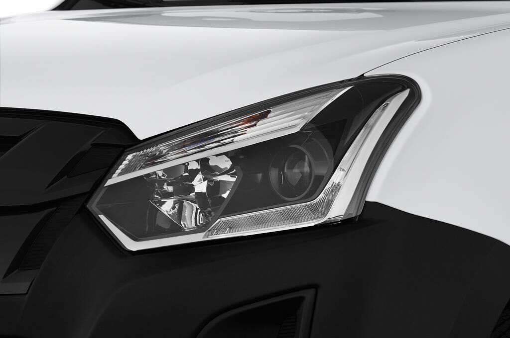 Isuzu D-Max (Baujahr 2019) Basic 2 Türen Scheinwerfer