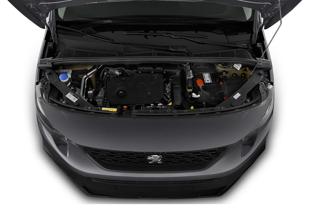 Peugeot Partner (Baujahr 2019) Pemium 4 Türen Motor
