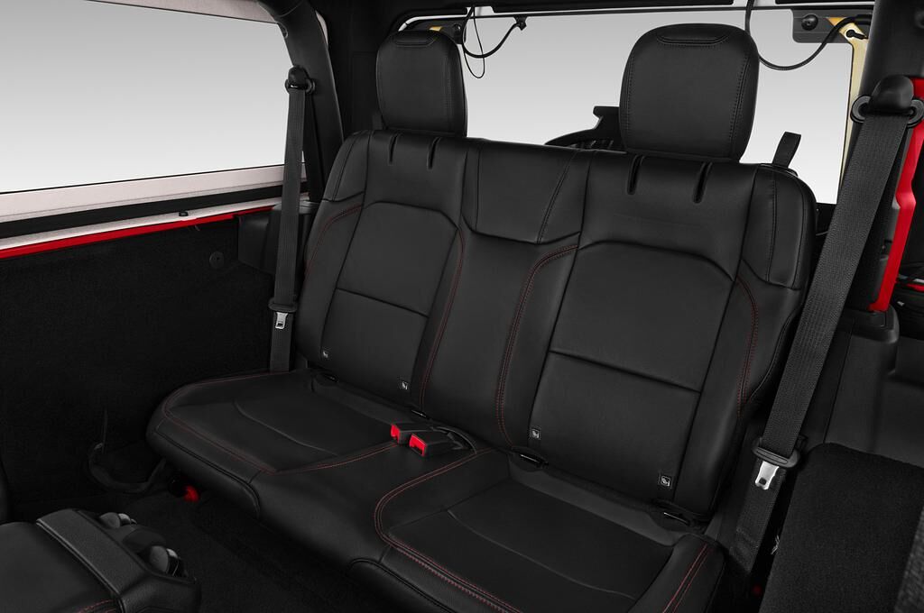 Jeep Wrangler (Baujahr 2019) Rubicon 5 Türen Rücksitze