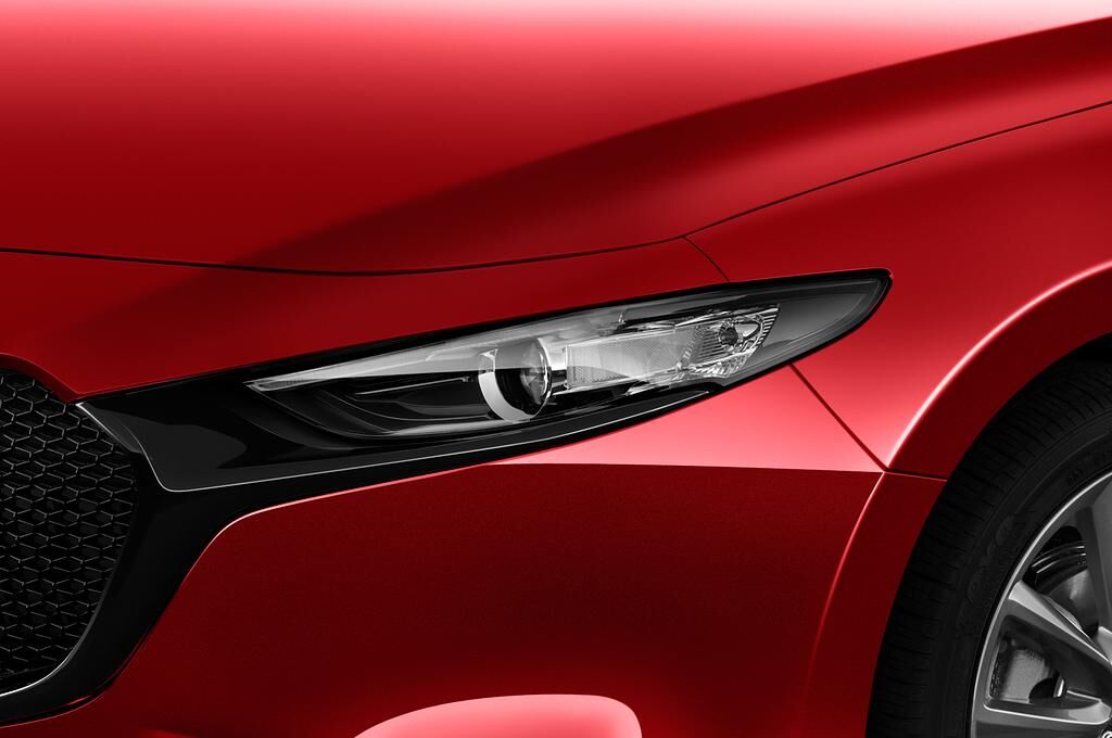 Mazda Mazda3 (Baujahr 2019) Selection 5 Türen Scheinwerfer
