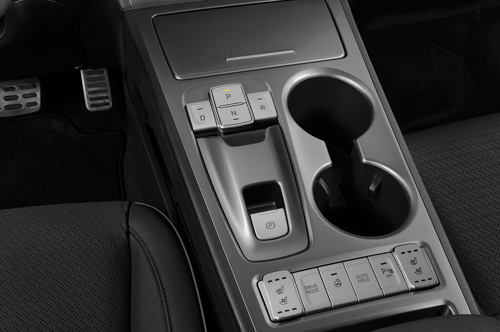Hyundai Kona EV (Baujahr 2019) Style 5 Türen Schalthebel