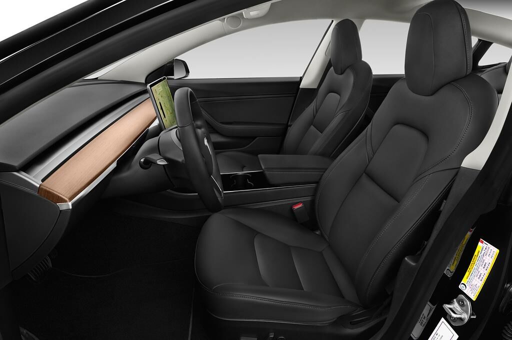 Tesla Model 3 (Baujahr 2019) Performance 4 Türen Vordersitze