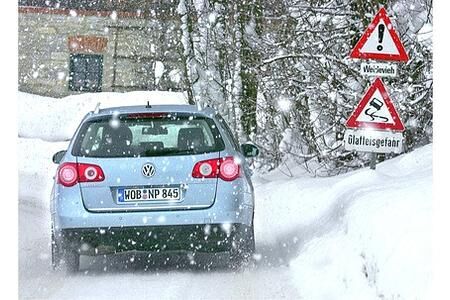 Versicherungsrecht: Kein Aufpreis für „Miet-Winterreifen“