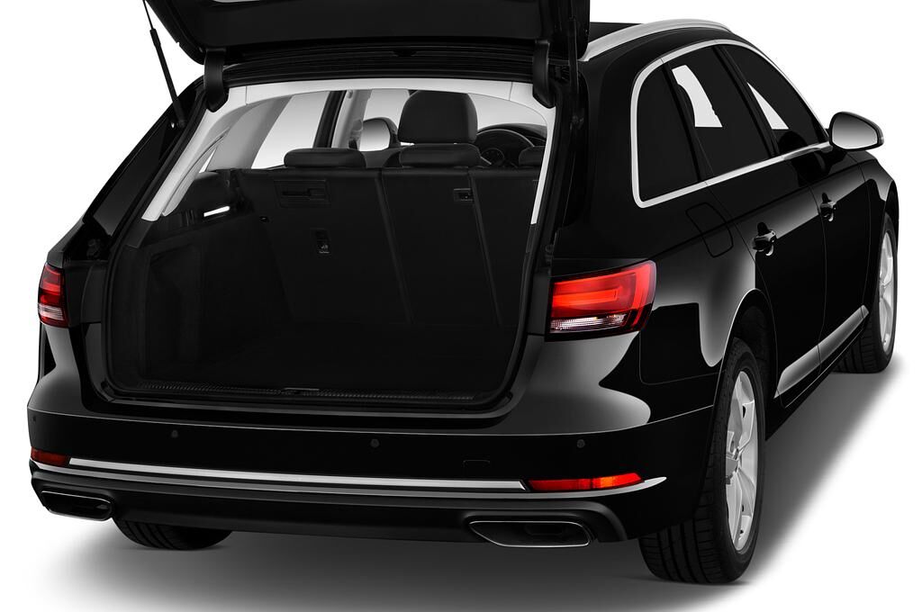 Audi A4 Avant (Baujahr 2019) Design 5 Türen Kofferraum