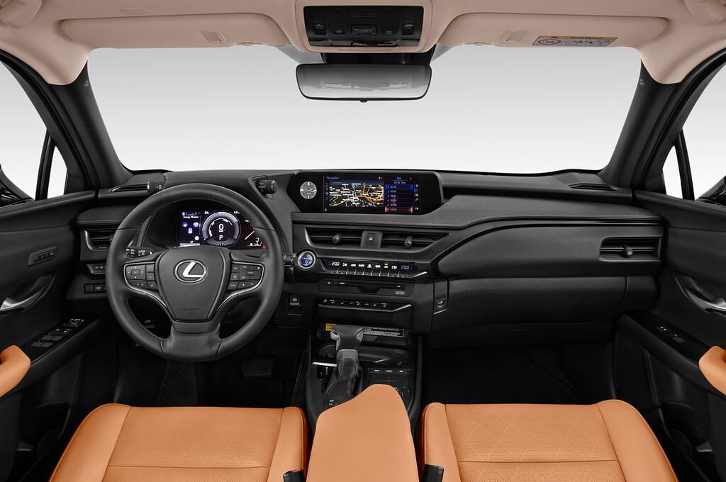 Lexus UX (Baujahr 2019) Luxury Line 5 Türen Cockpit und Innenraum