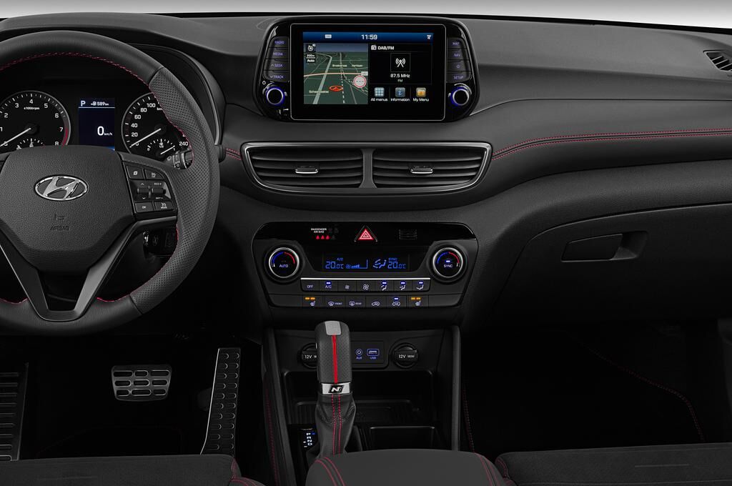 Hyundai Tucson (Baujahr 2019) N Line 5 Türen Mittelkonsole