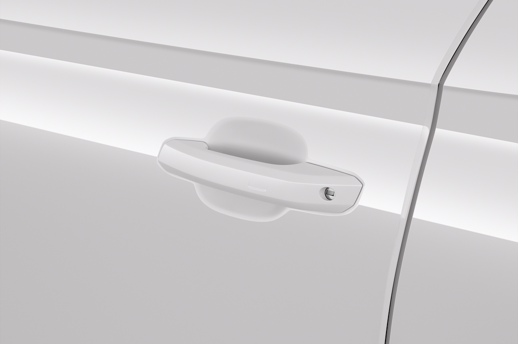 Audi Q5 (Baujahr 2022) S line 5 Türen Türgriff