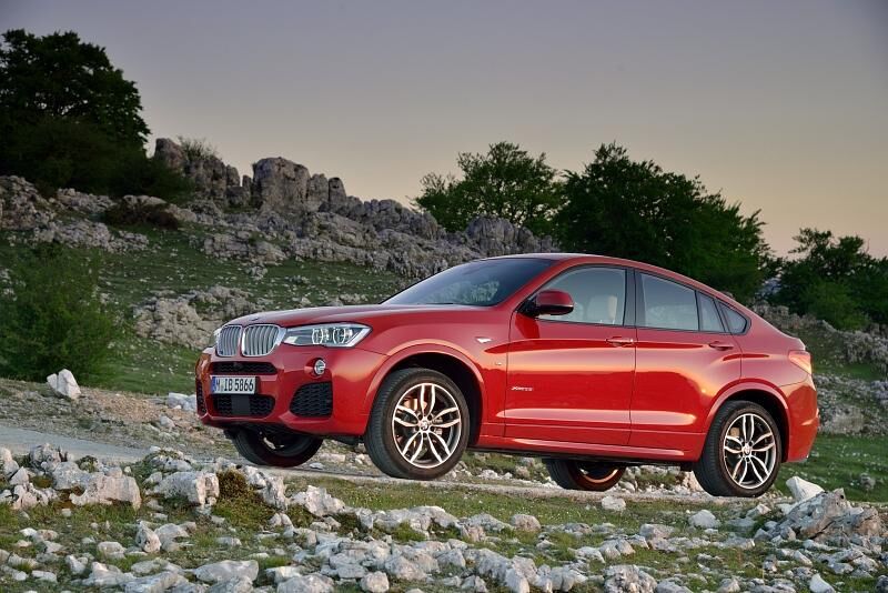 Der BMW X4 xDrive35i hat 306 PS.