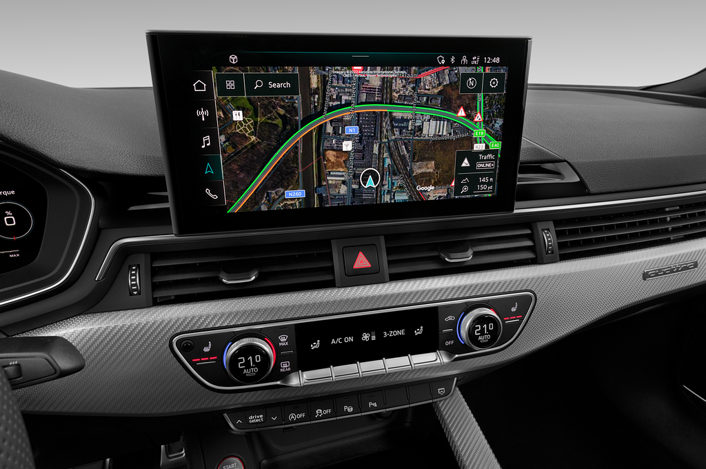 Audi RS 5 Sportback (Baujahr 2022) - 5 Türen Mittelkonsole