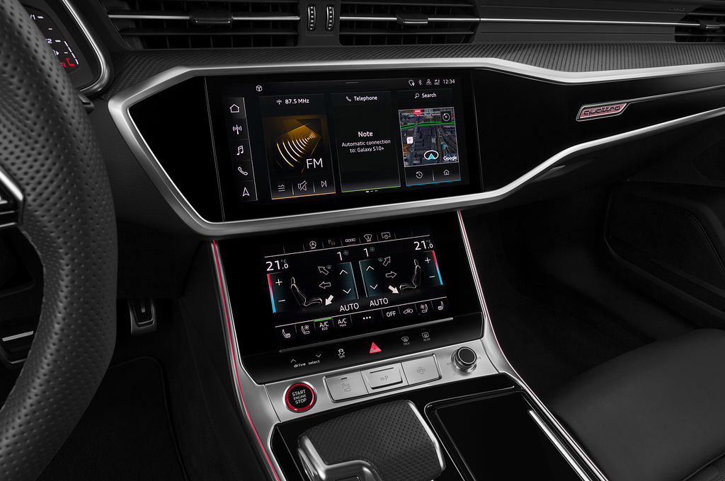 Audi RS 6 Avant (Baujahr 2022) - 5 Türen Mittelkonsole