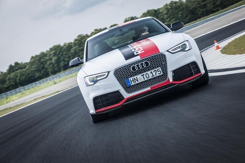 Audi RS5 eTurbo TDI concept