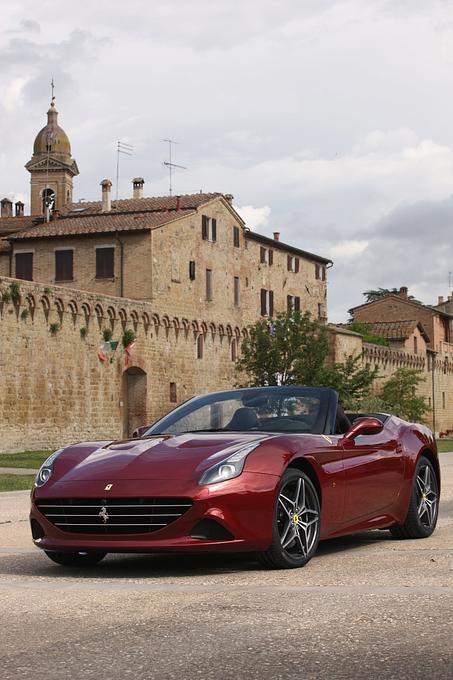 Ferrari California T