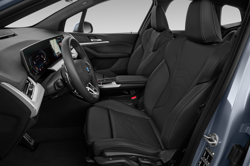 BMW 2 Series Active Tourer (Baujahr 2022) M Sport 5 Türen Vordersitze