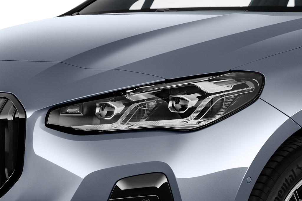 BMW 2 Series Active Tourer (Baujahr 2022) M Sport 5 Türen Scheinwerfer