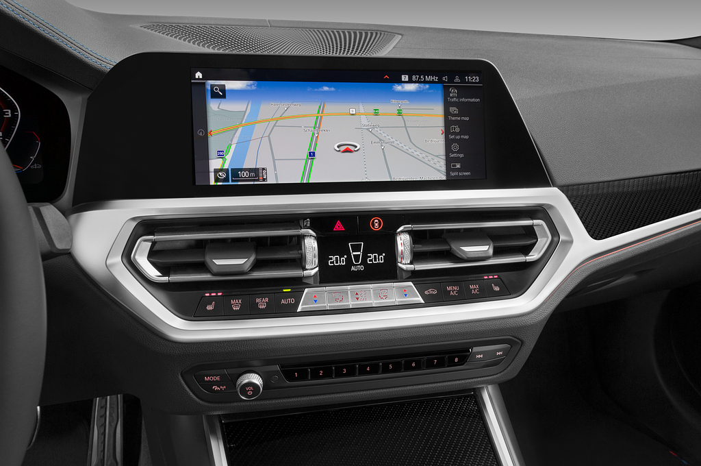 BMW 3 Series (Baujahr 2022) M340i 4 Türen Mittelkonsole