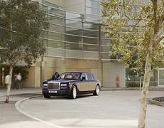 Rolls-Royce Phantom - Ihre Majestät lässt grüßen Rolls-Royce Phantom - Ihre Majestät lässt grüßen