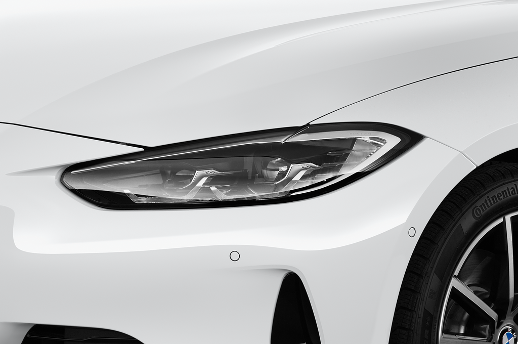 BMW 4 Series (Baujahr 2021) - 2 Türen Scheinwerfer