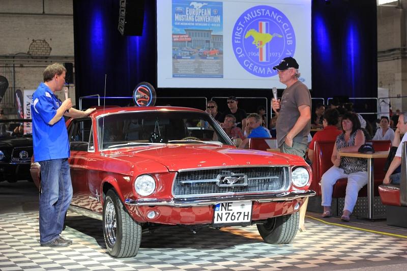 First Mustang Club-Chef Wurm präsentierte den ganzen Tag Mustangs.