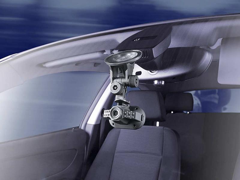 NavGear HD Cockpit-Rekorder mit 2 Kameras und TFT-Display