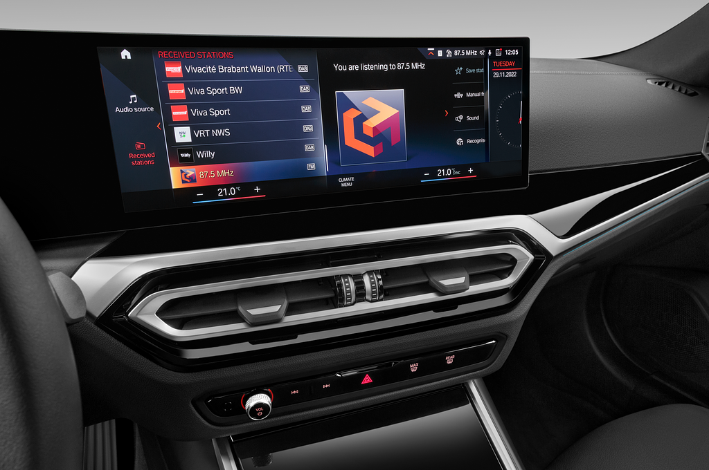 BMW i4 Gran Coupe (Baujahr 2022) Serie 5 Türen Radio und Infotainmentsystem