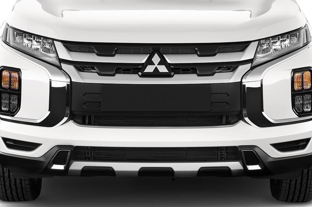 Mitsubishi ASX (Baujahr 2020) Intro Edition 5 Türen Kühlergrill und Scheinwerfer