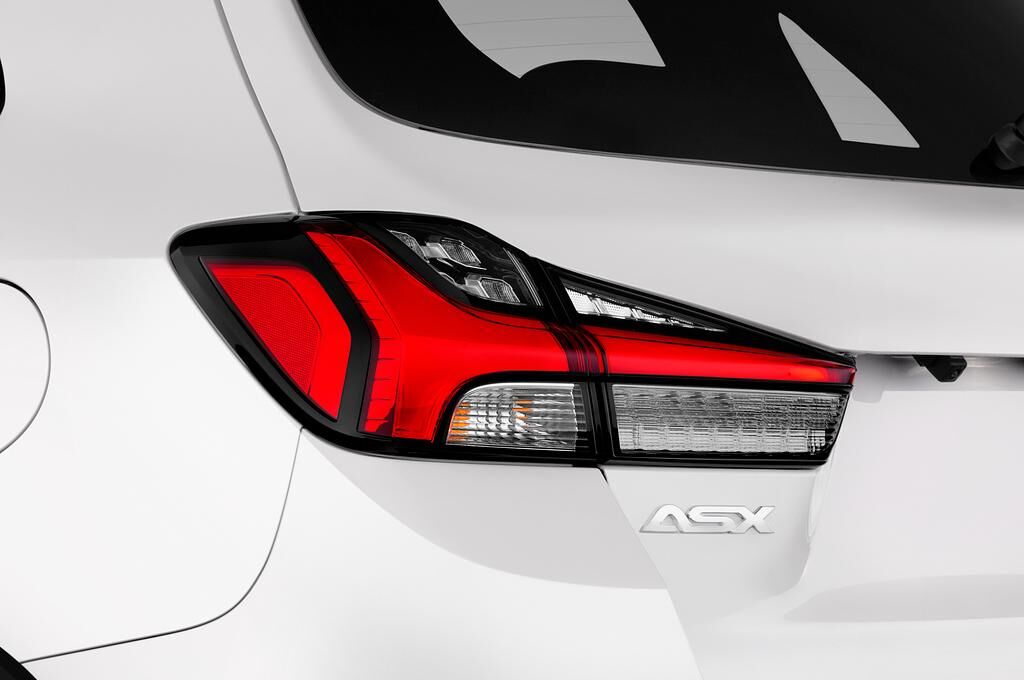 Mitsubishi ASX (Baujahr 2020) Intro Edition 5 Türen Rücklicht