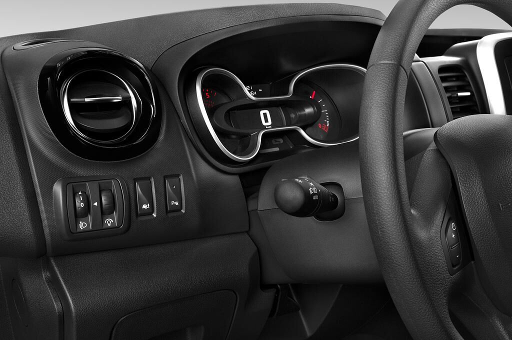 Renault Trafic (Baujahr 2020) Komfort 4 Türen Lüftung