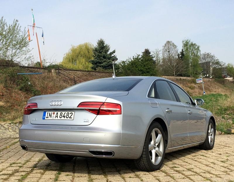 Audi A8 4.2 TDI quattro