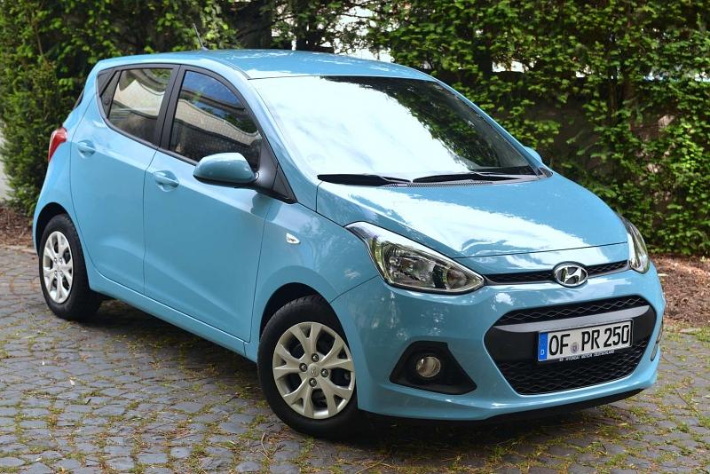 Der Hyundai i10 1.0 LPG ist weiterhin 1,66 Meter breit,...